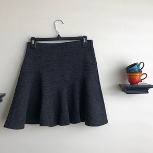 Loft Textured Pull On Flippy Skirt